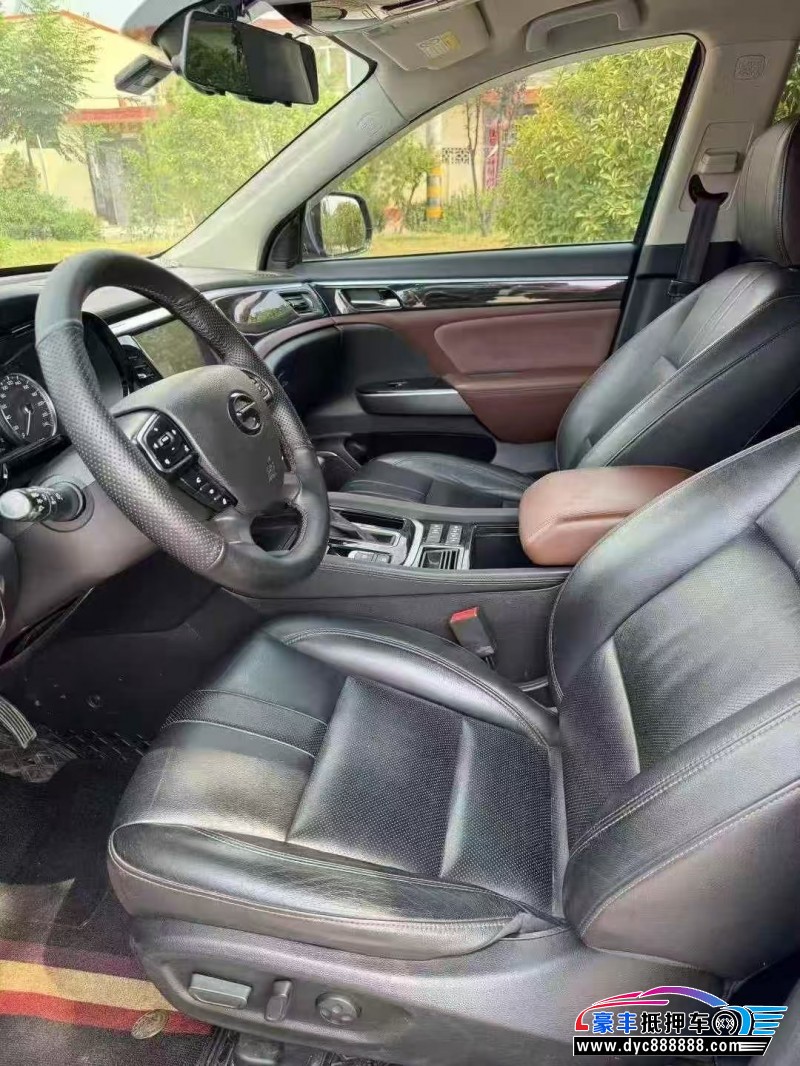 19年传祺GS8轿车抵押车出售