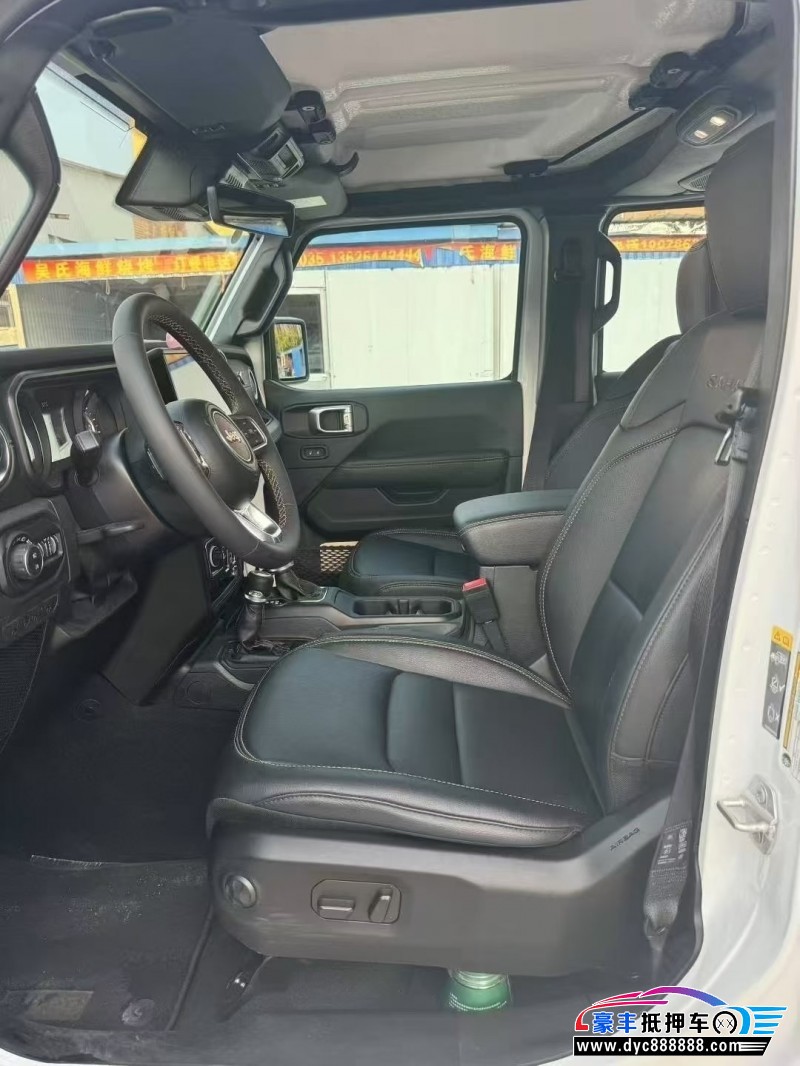 24年Jeep牧马人轿车抵押车出售