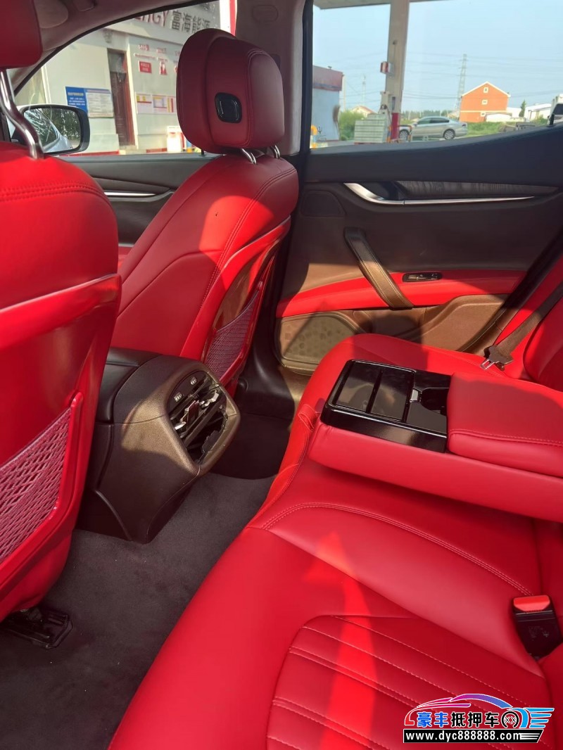 16年玛莎拉蒂Ghibli轿车抵押车出售