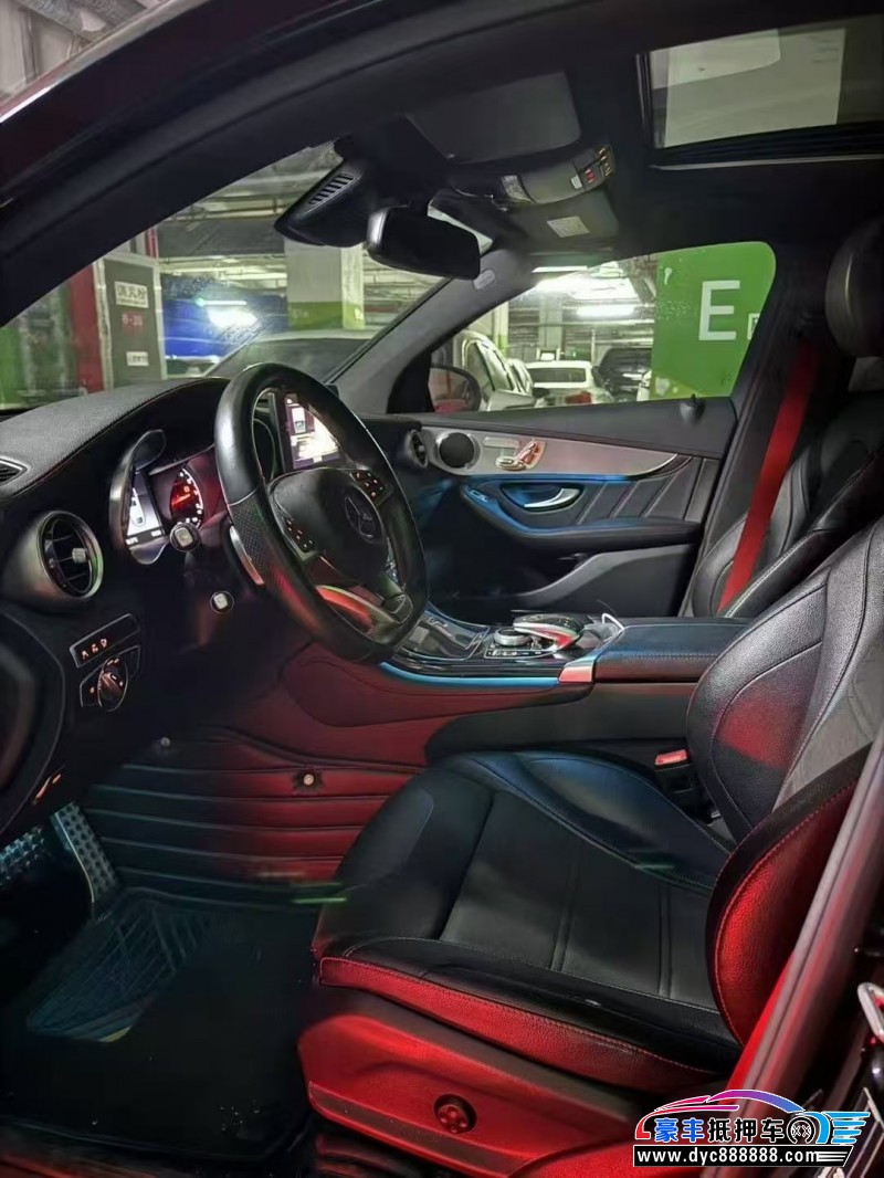 18年奔驰GLC AMG轿车抵押车出售