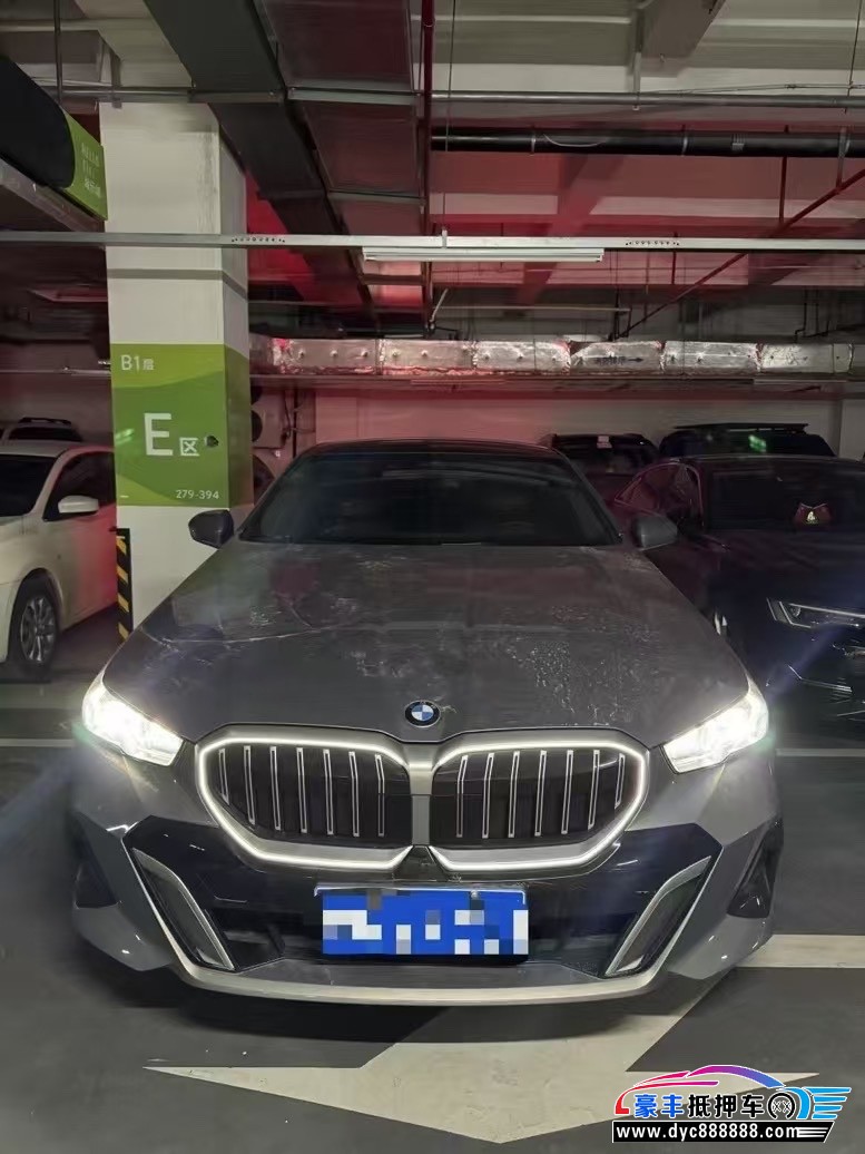 24年宝马5系轿车抵押车出售