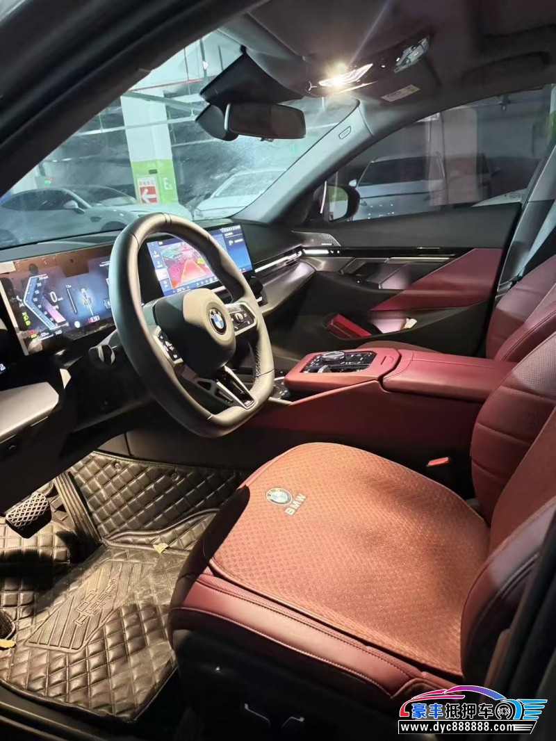 24年宝马5系轿车抵押车出售