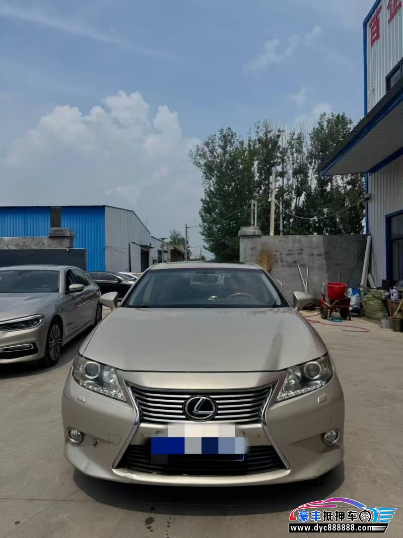 12年雷克萨斯ES轿车抵押车出售