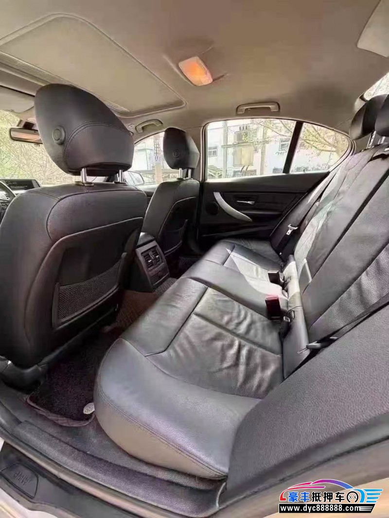 14年宝马3系轿车抵押车出售