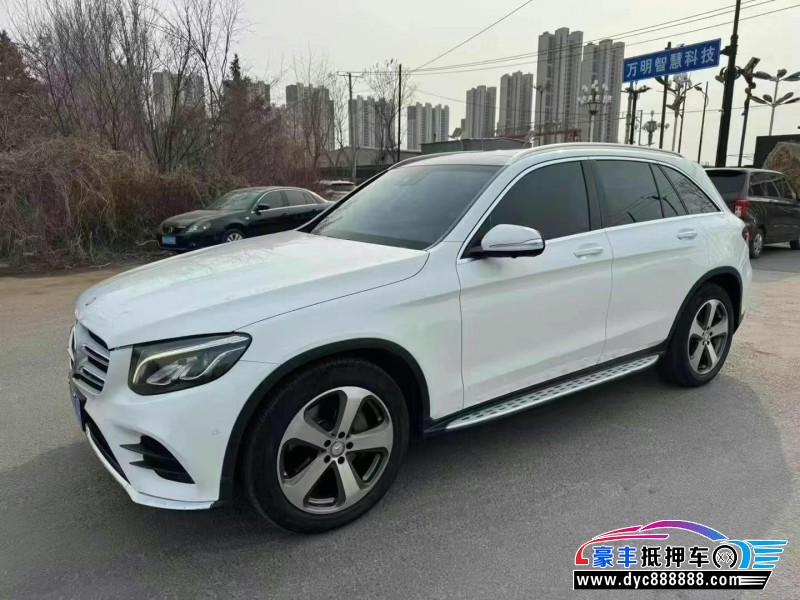 17年奔驰GLC轿车抵押车出售