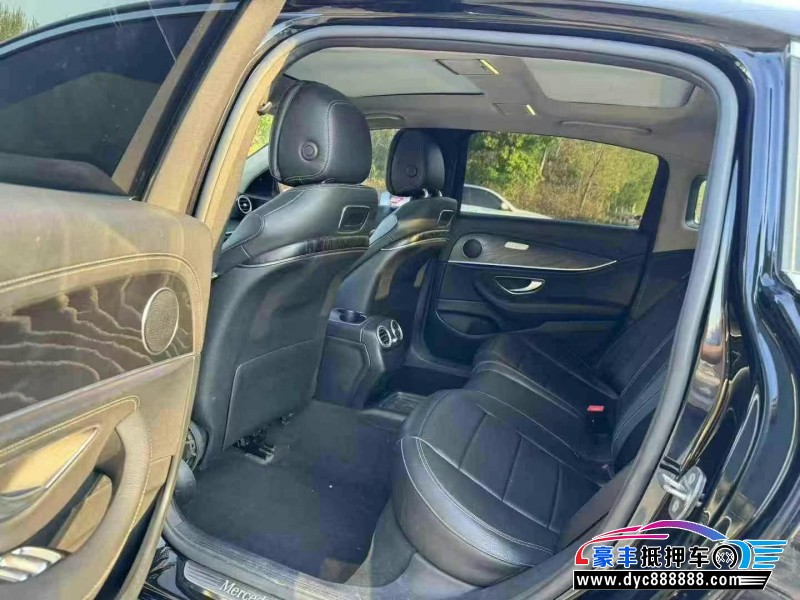 18年奔驰E轿车抵押车出售