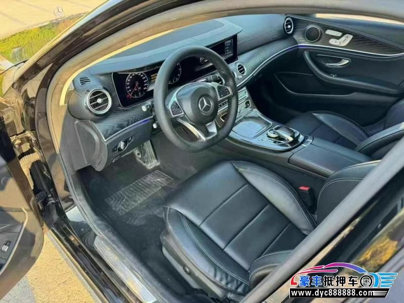 18年奔驰E轿车抵押车出售