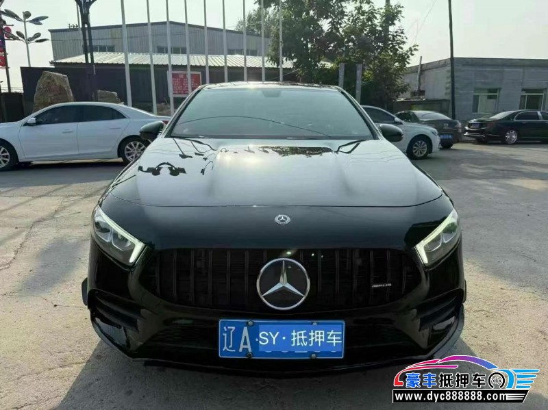 20年奔驰A轿车抵押车出售