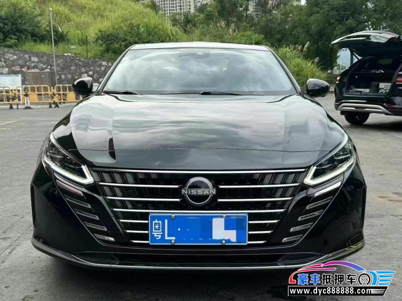 23年日产天籁轿车抵押车出售