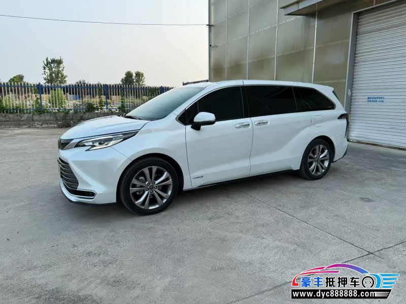 24年丰田塞纳轿车抵押车出售