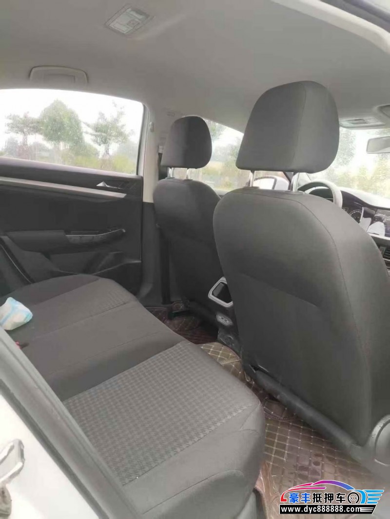 23年大众宝来轿车抵押车出售