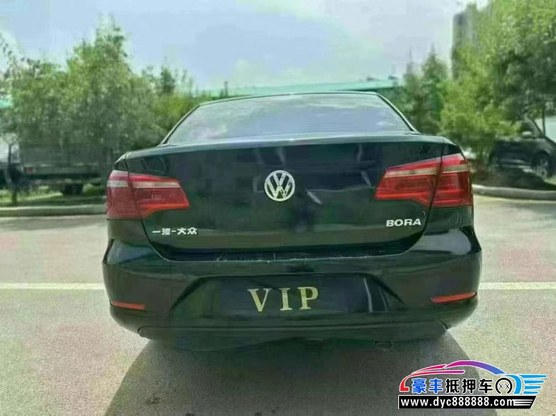 16年大众宝来轿车抵押车出售