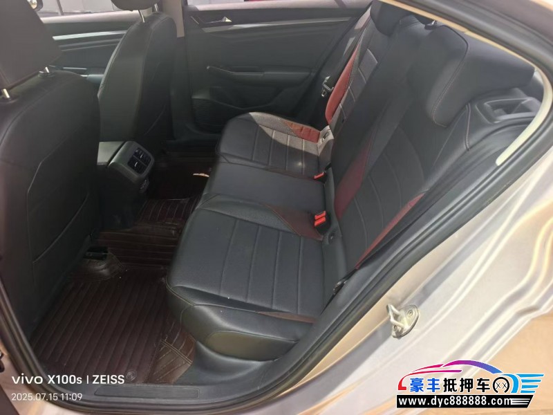 19年大众宝来轿车抵押车出售