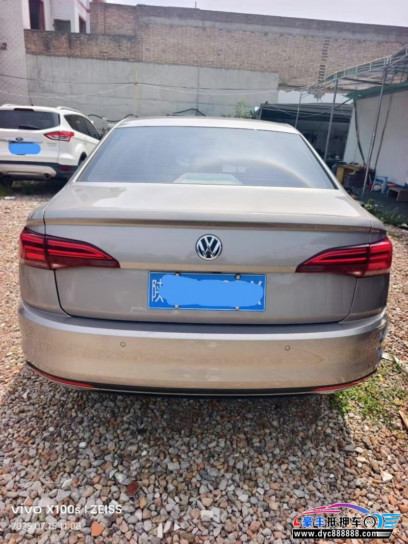 19年大众宝来轿车抵押车出售