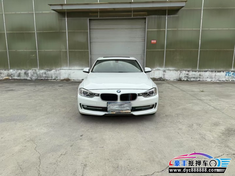 15年宝马3系轿车抵押车出售