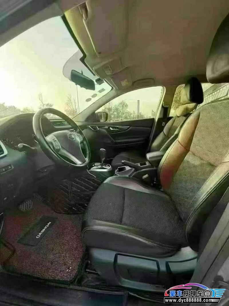 18年日产逍客轿车抵押车出售