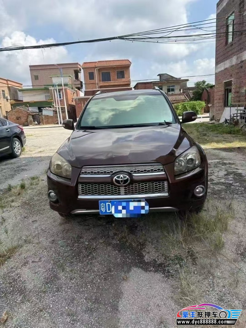 12年丰田RAV4轿车抵押车出售