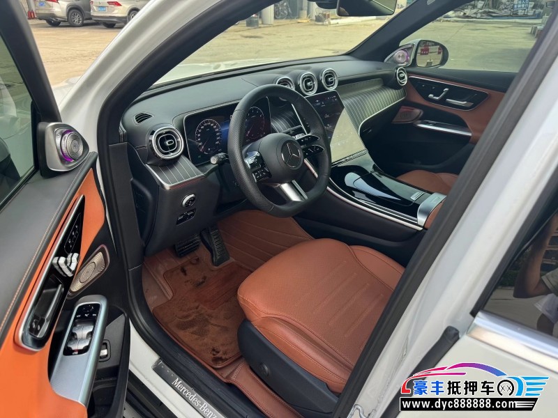 23年奔驰GLC轿车抵押车出售