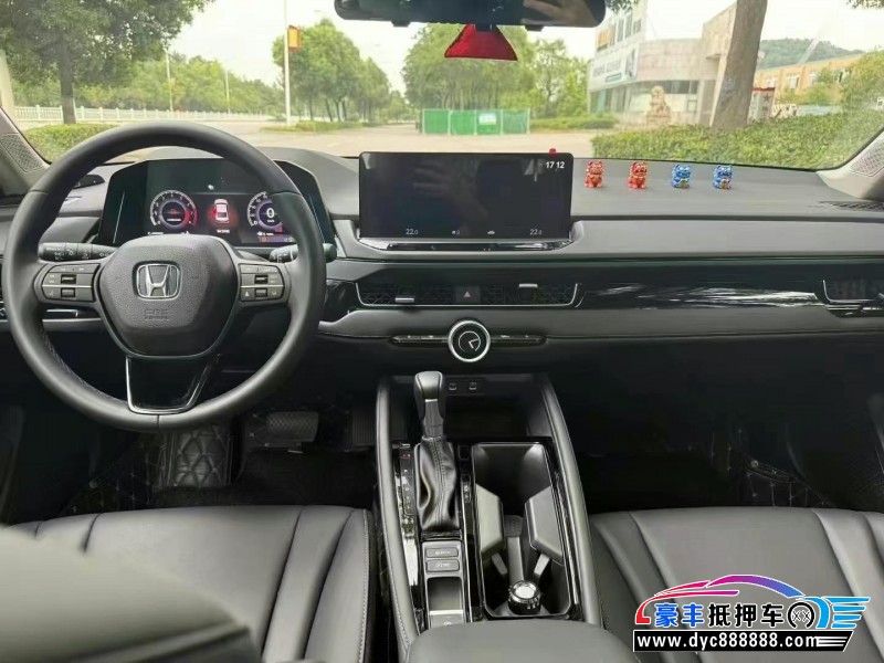 25年本田英诗派轿车抵押车出售