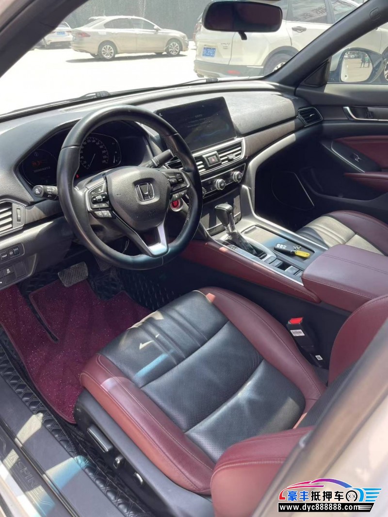 22年本田英诗派轿车抵押车出售