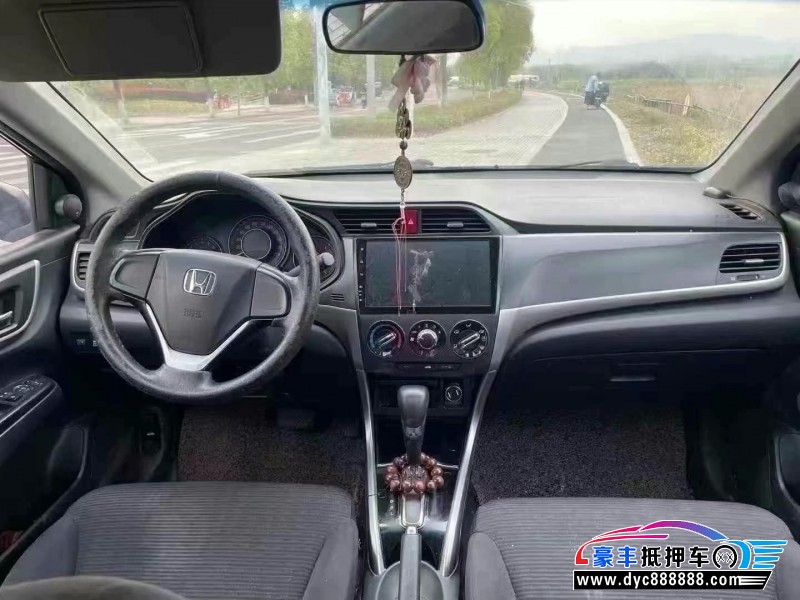 17年本田凌派轿车抵押车出售