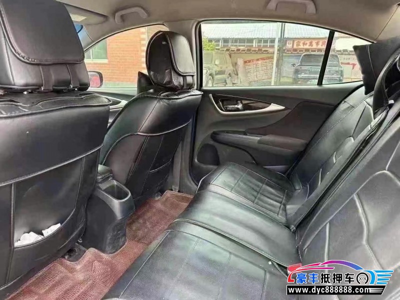 15年本田凌派轿车抵押车出售