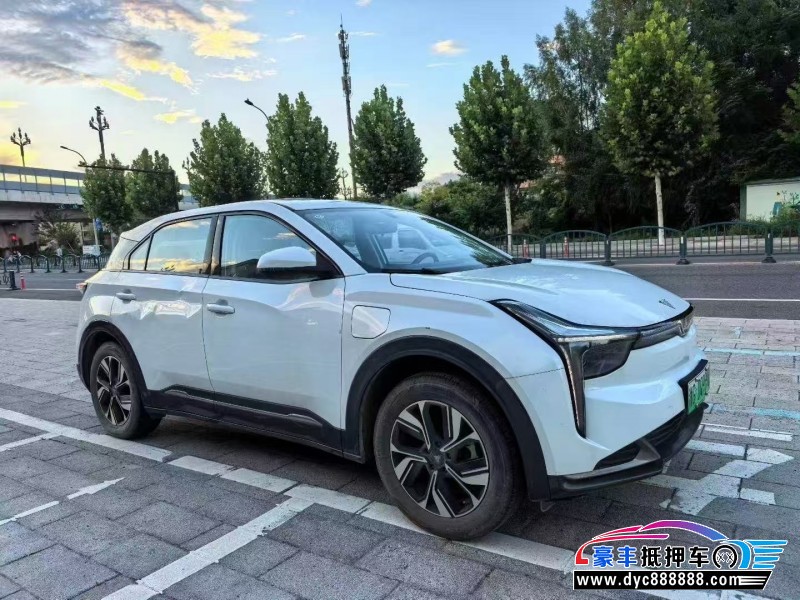 23年哪吒u-ll400SUV抵押车出售