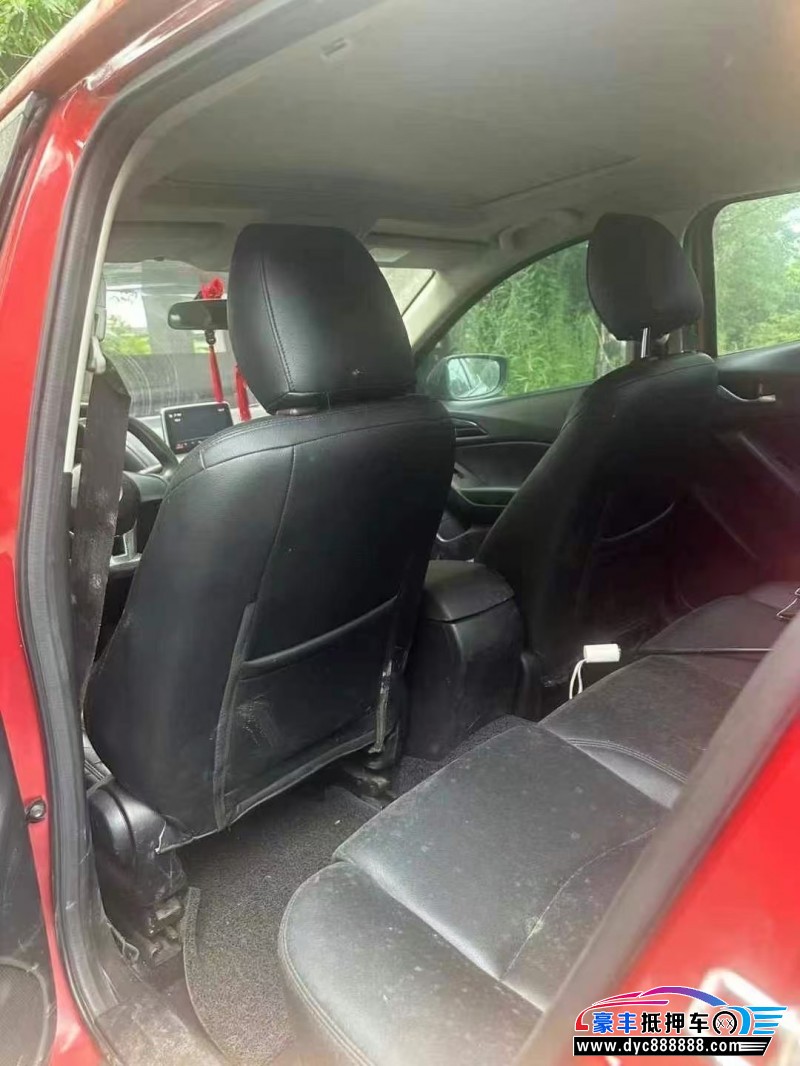 15年马自达昂克赛拉轿车抵押车出售