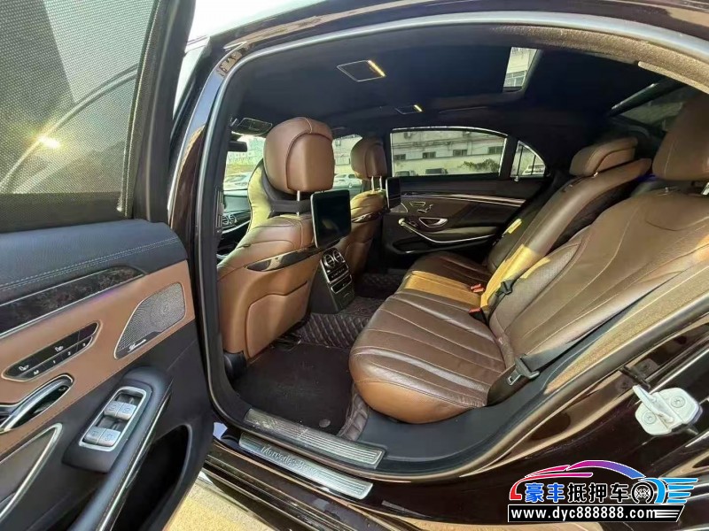 17年奔驰S轿车抵押车出售