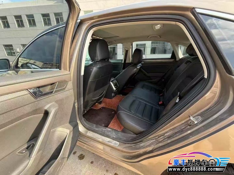 17年大众帕萨特轿车抵押车出售