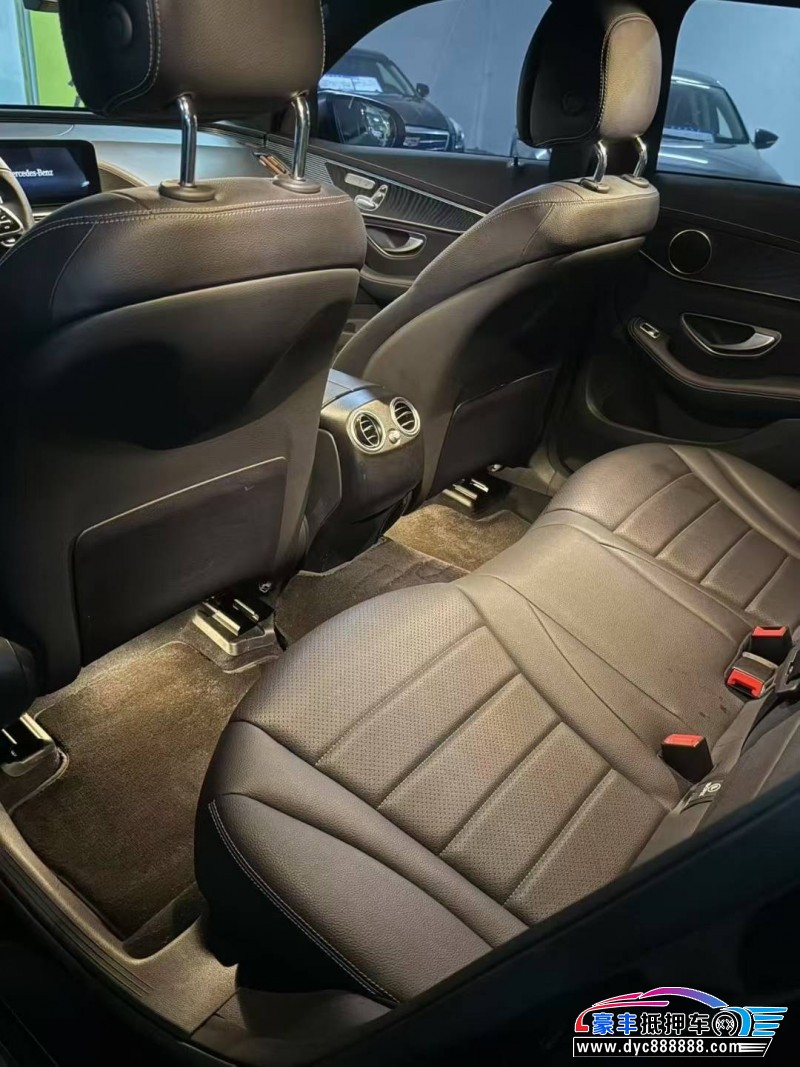 22年奔驰EQC轿车抵押车出售