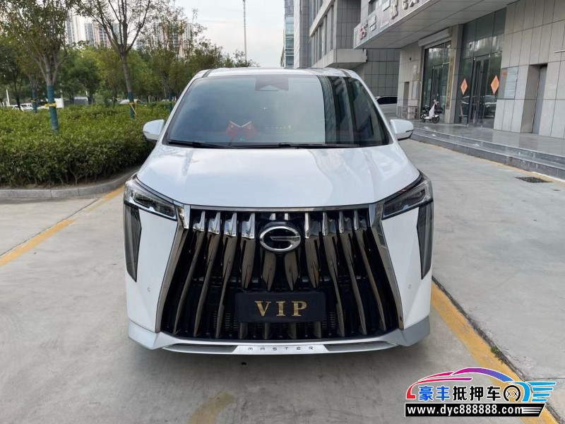 抵押车出售24年传祺M8轿车
