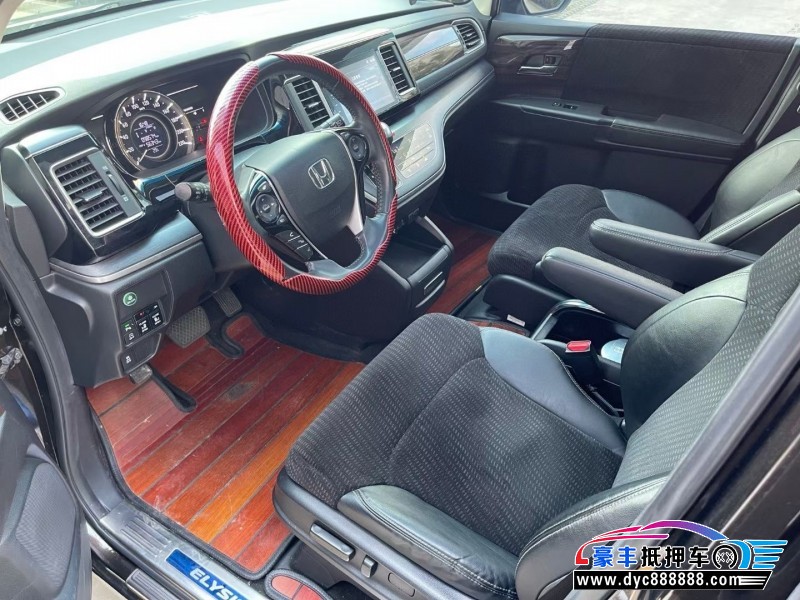 18年本田艾力绅轿车抵押车出售