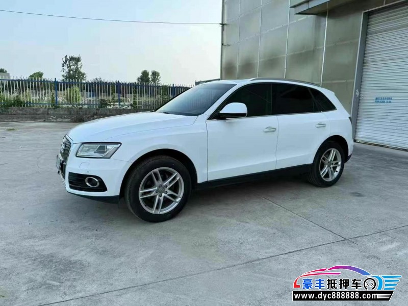 17年奥迪Q5轿车抵押车出售
