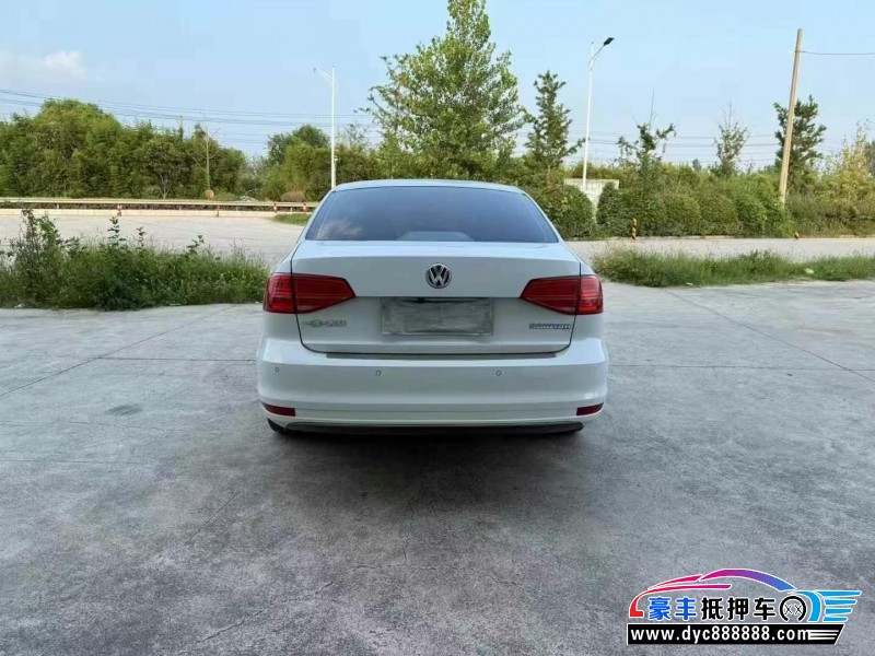 19年大众速腾轿车抵押车出售