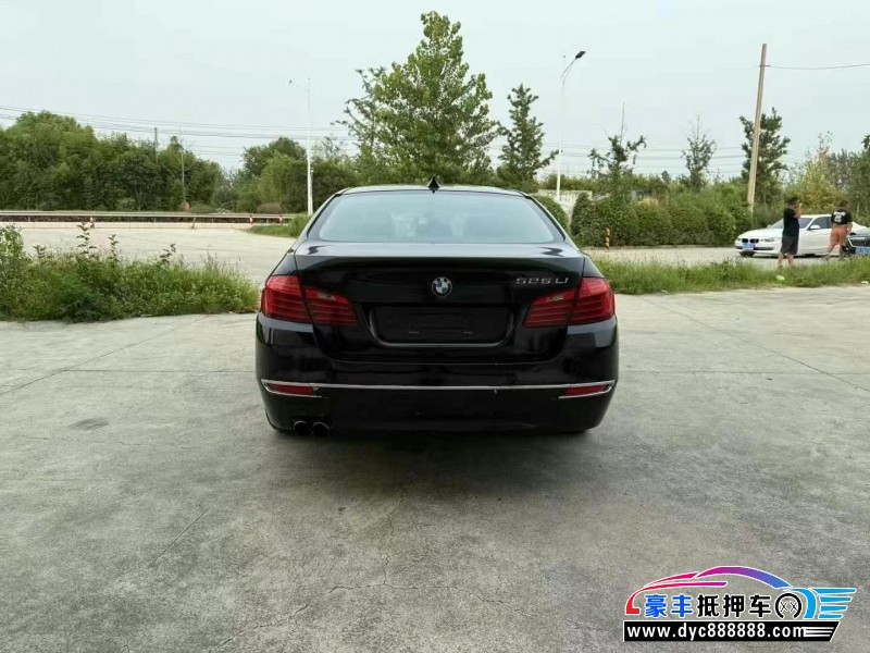 16年宝马5系轿车抵押车出售