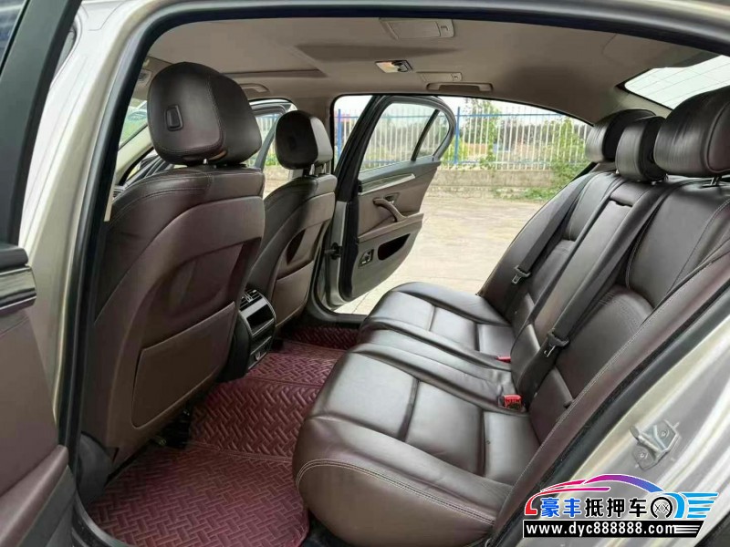 16年宝马5系轿车抵押车出售