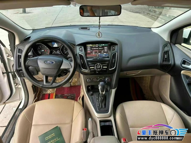 16年福特福克斯轿车抵押车出售