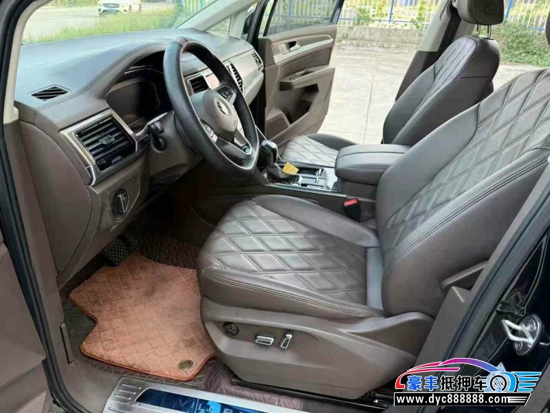 21年大众蔚然轿车抵押车出售