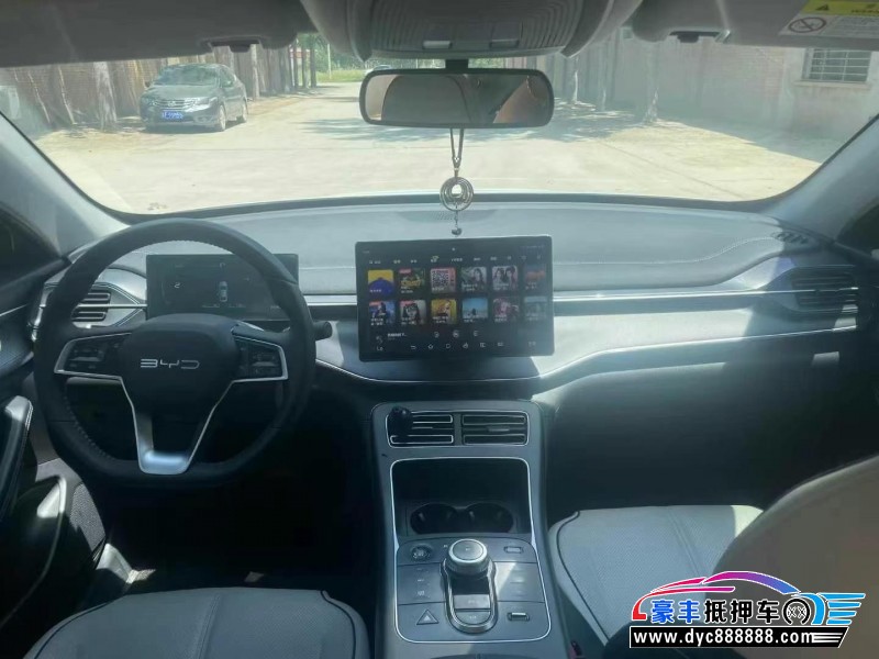 23年比亚迪驱逐舰轿车抵押车出售