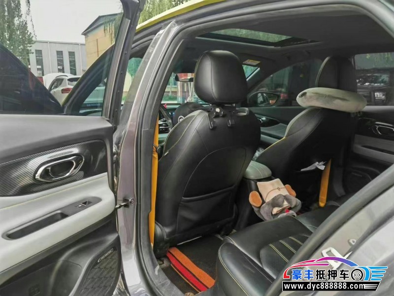 22年传祺影豹轿车抵押车出售