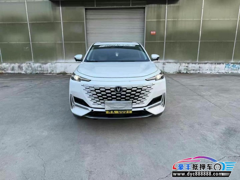 22年长安长安UNI轿车抵押车出售