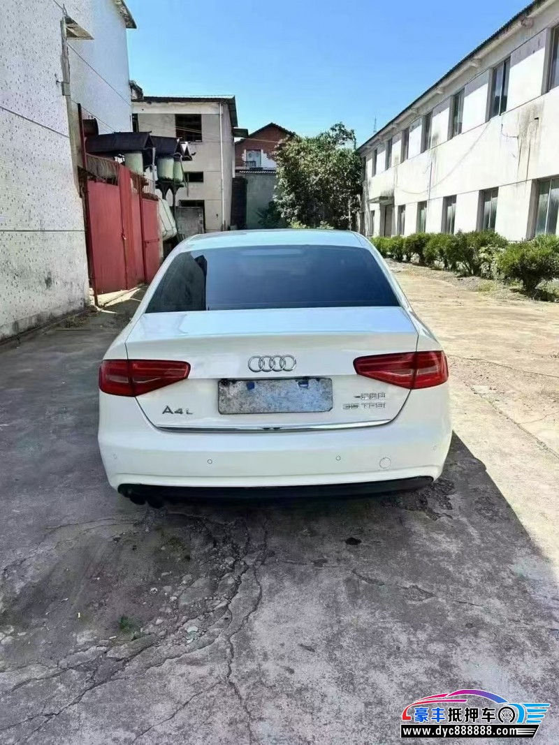 15年奥迪A4L轿车抵押车出售