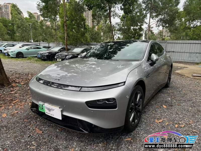 21年小鹏汽车P7轿车抵押车出售