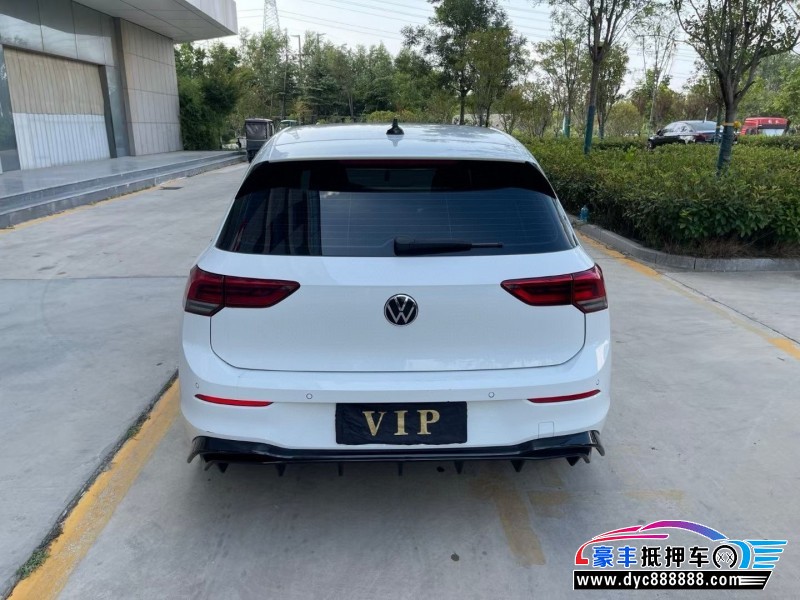 22年大众高尔夫轿车抵押车出售