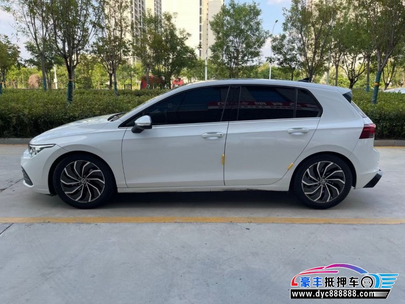 22年大众高尔夫轿车抵押车出售