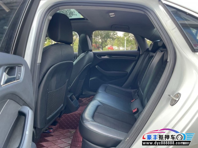 18年奥迪A3轿车抵押车出售