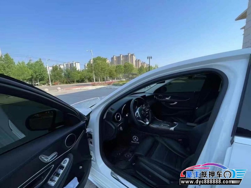 20年奔驰C轿车抵押车出售