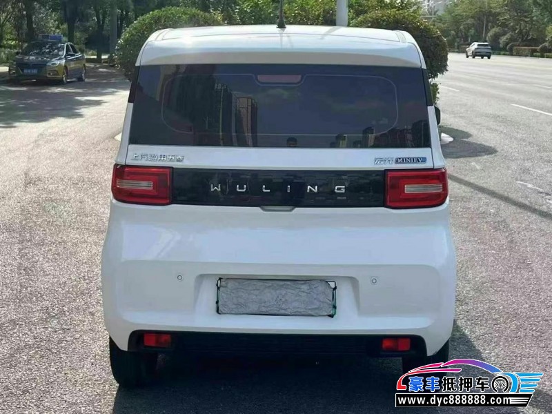 23年五菱汽车迷你轿车抵押车出售