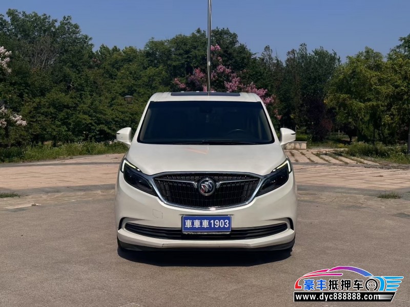 17年别克GL8轿车抵押车出售